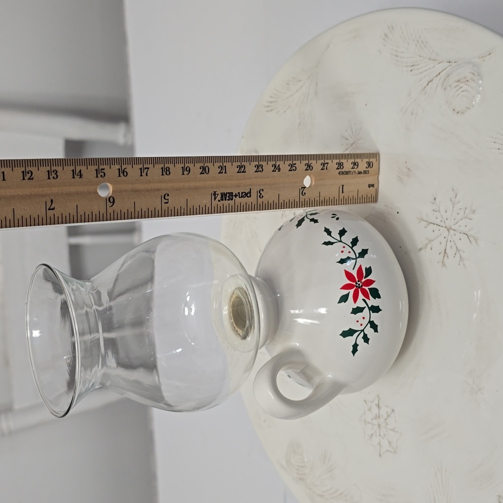 Vintage Holly Berry Porcelain Glass Hurricane Candleholder Taiwan Christmas - Picture 7 of 16